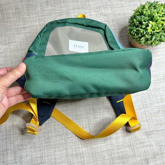 STATE Kane Mini backpack and mini Rodgers snack/ lunch pack bundle, blue/ green - Picture 6 of 10
